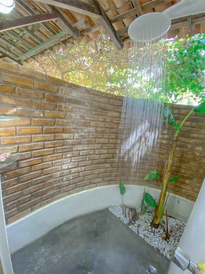 Chale Da Sereia Apart-Hotel Com Cozina Piscina Oasis No Centro De Jericoacoara Exterior photo